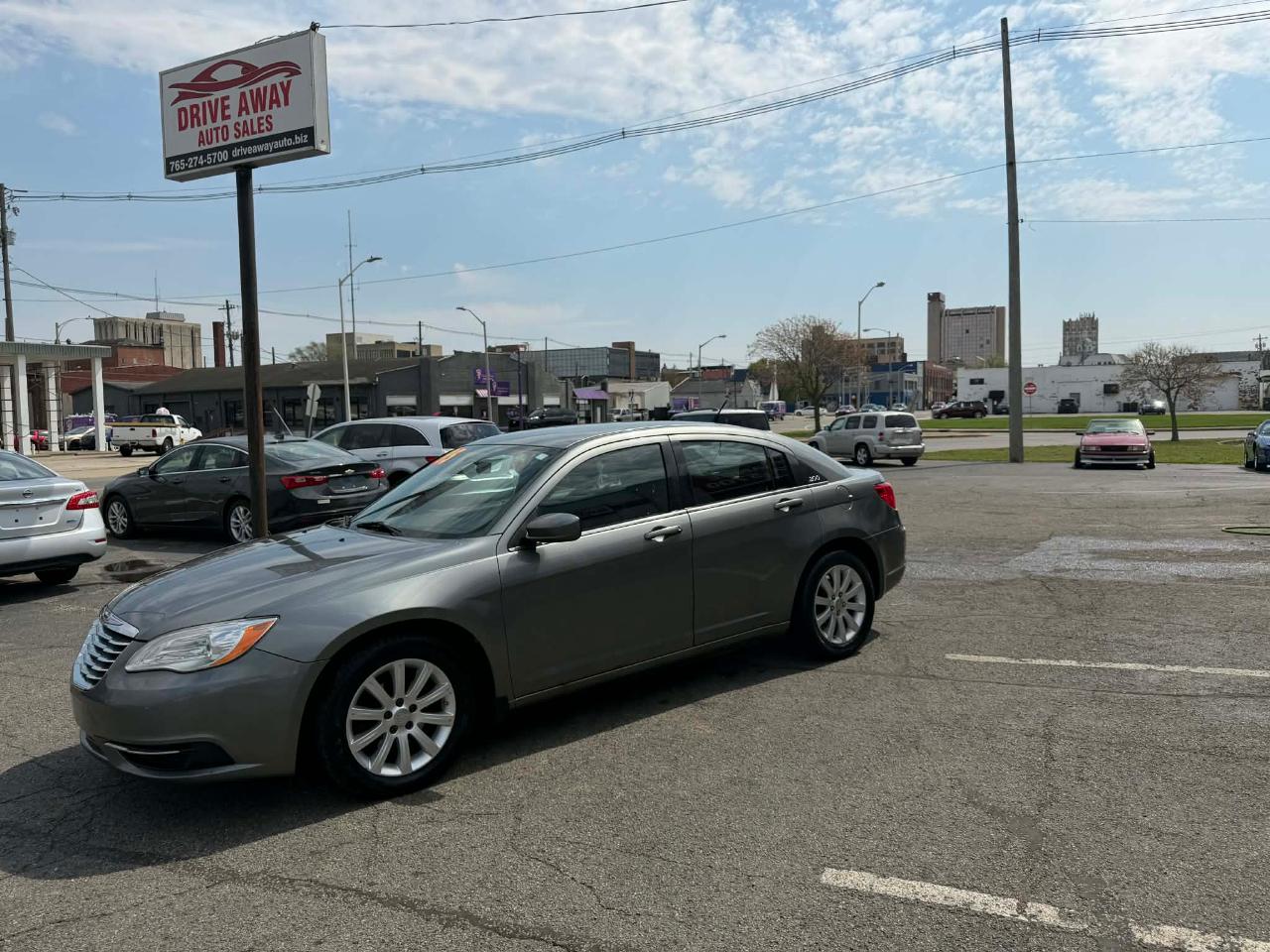 Chrysler 200 Touring 2012