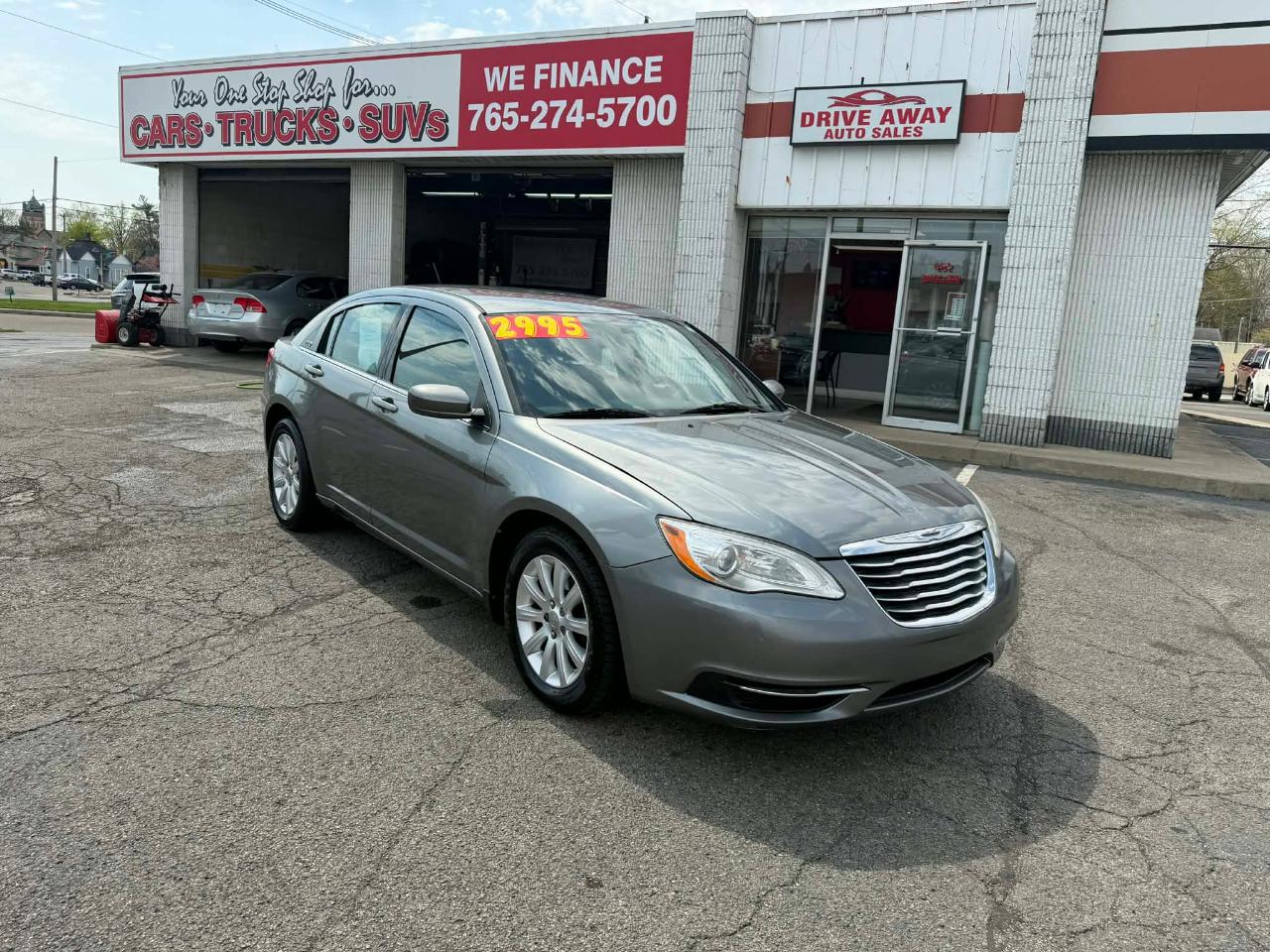 Chrysler 200 Touring 2012