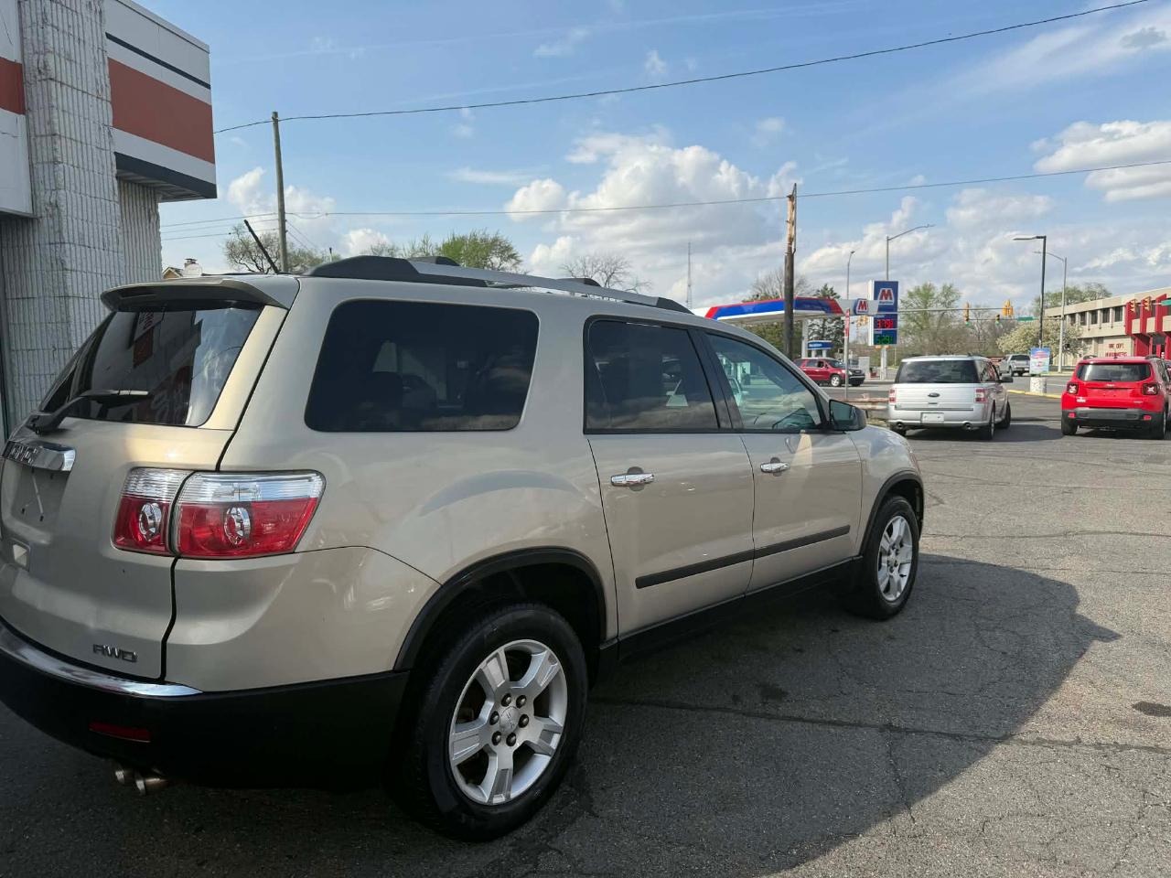 GMC Acadia SL AWD 2010