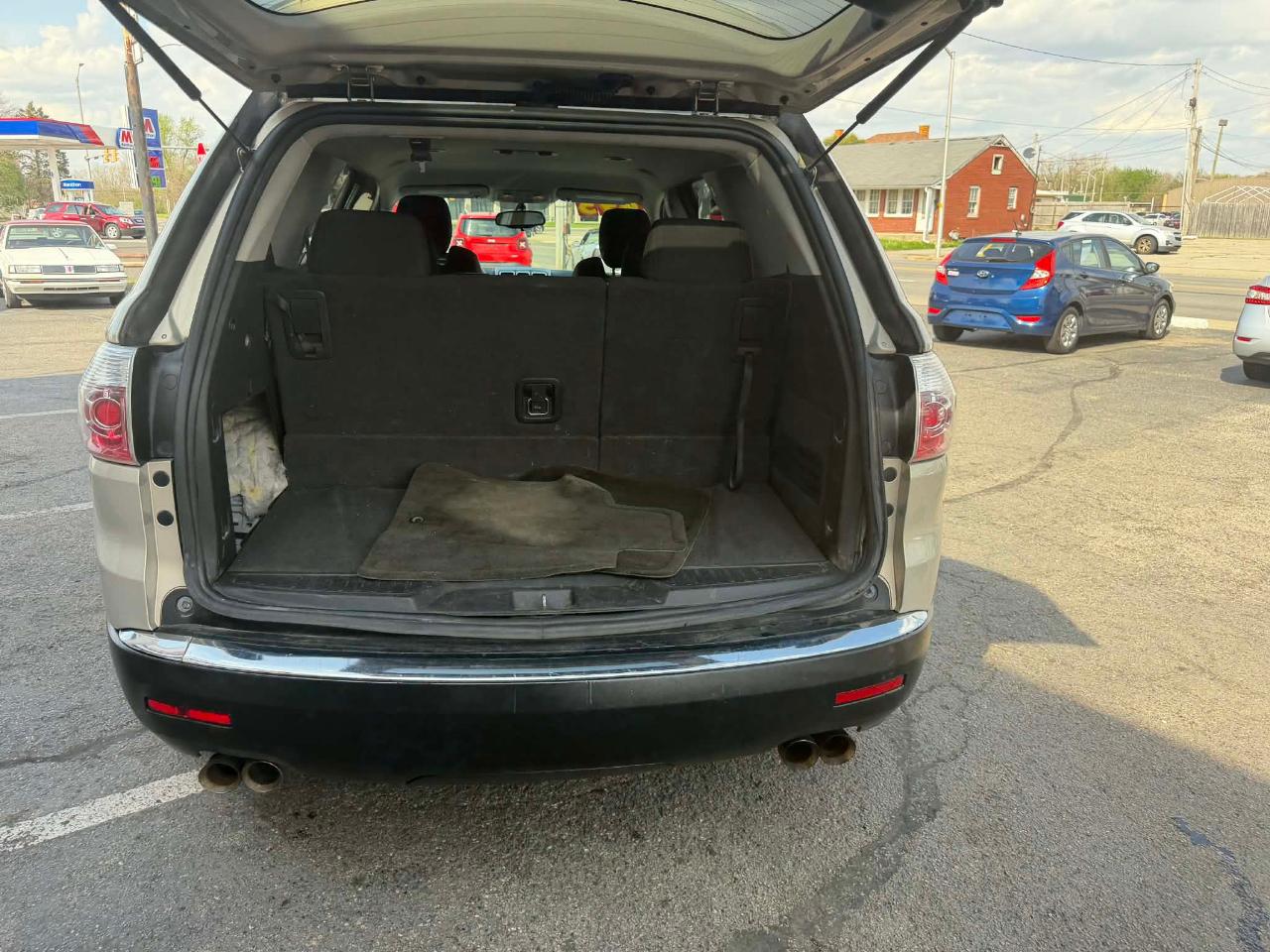 GMC Acadia SL AWD 2010