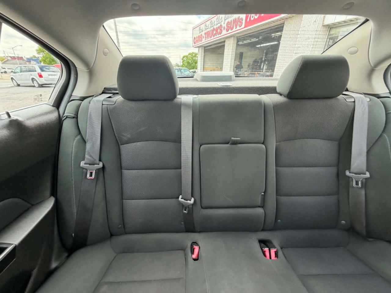 Chevrolet Cruze 1LT 2012