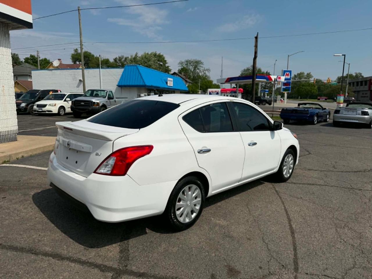 Nissan Versa 1.6 S 5M 2018