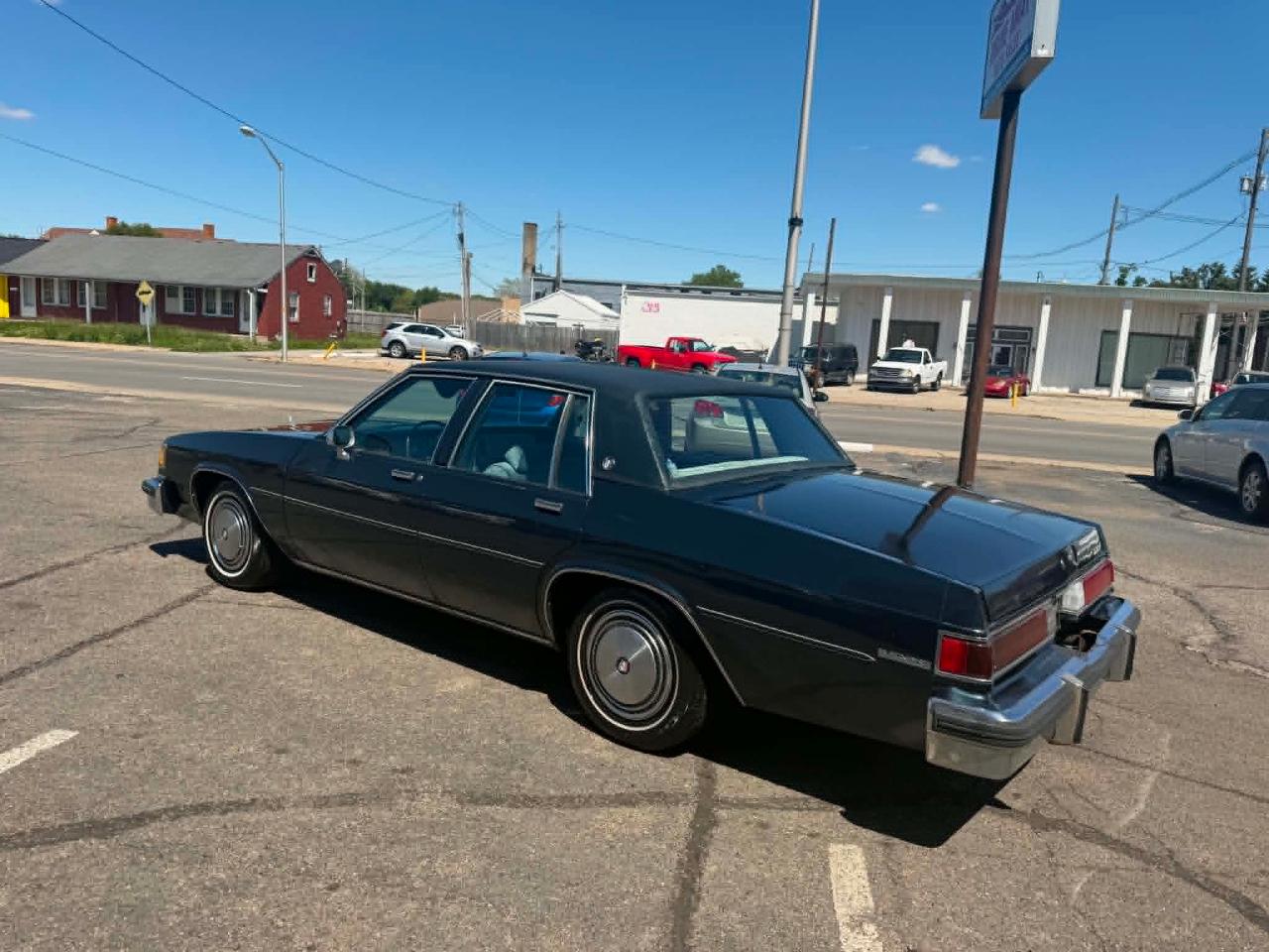 Buick LeSabre Custom 1985