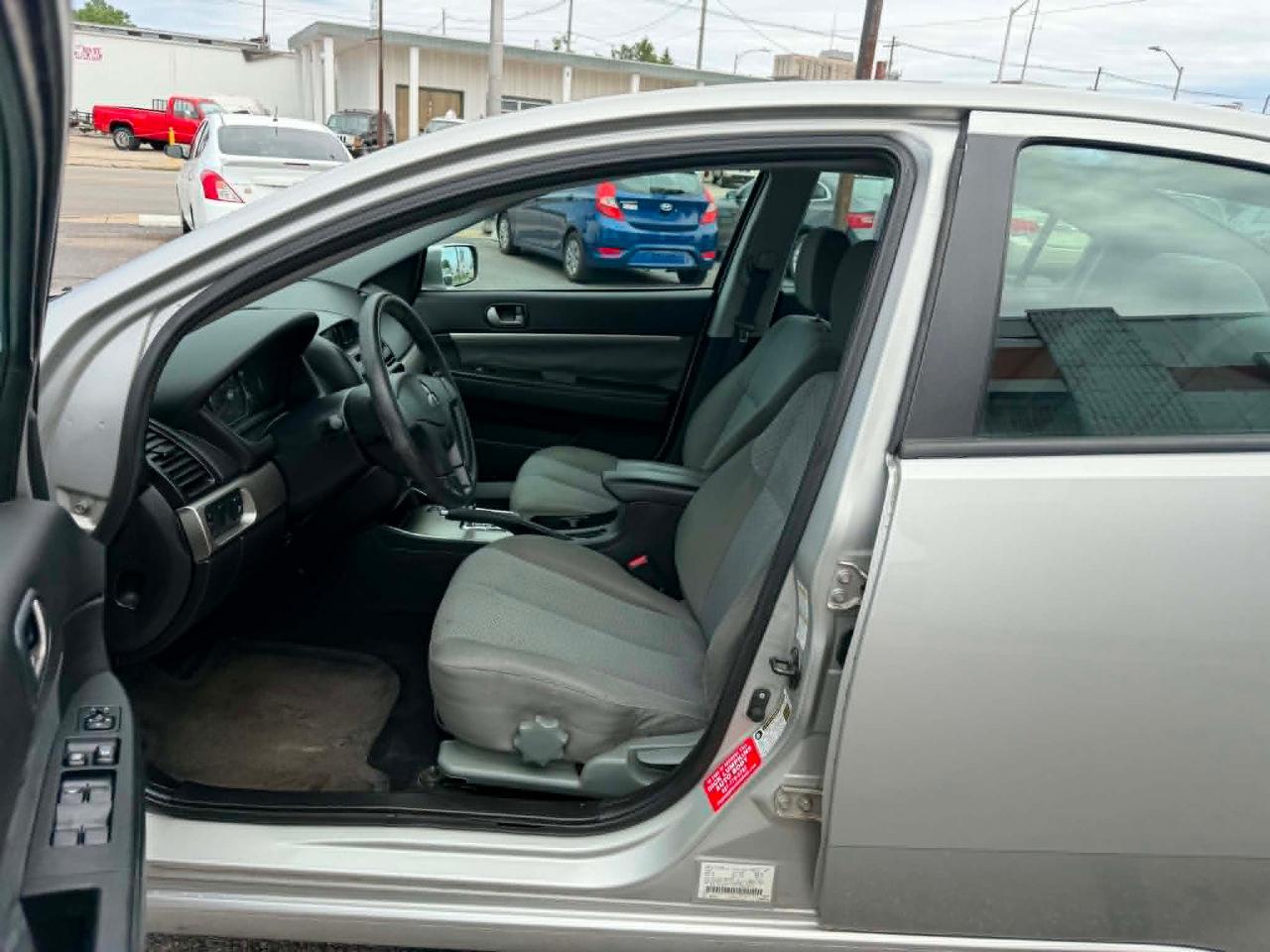 Mitsubishi Galant FE 2011