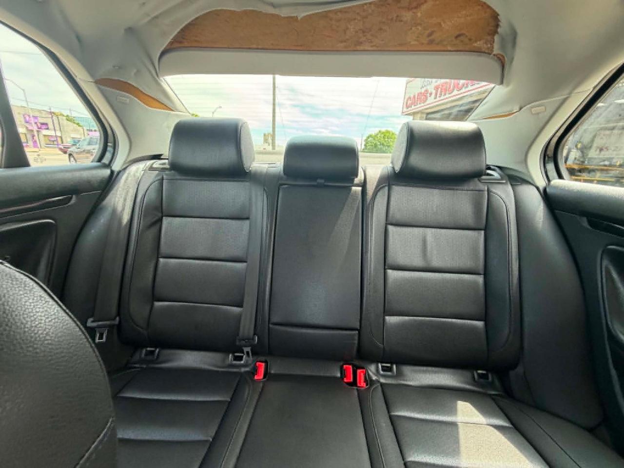 Volkswagen Jetta SE 2010