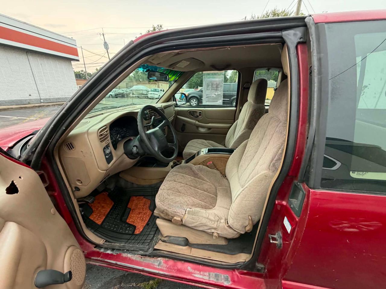 GMC Sonoma SL Ext. Cab 4WD 2002