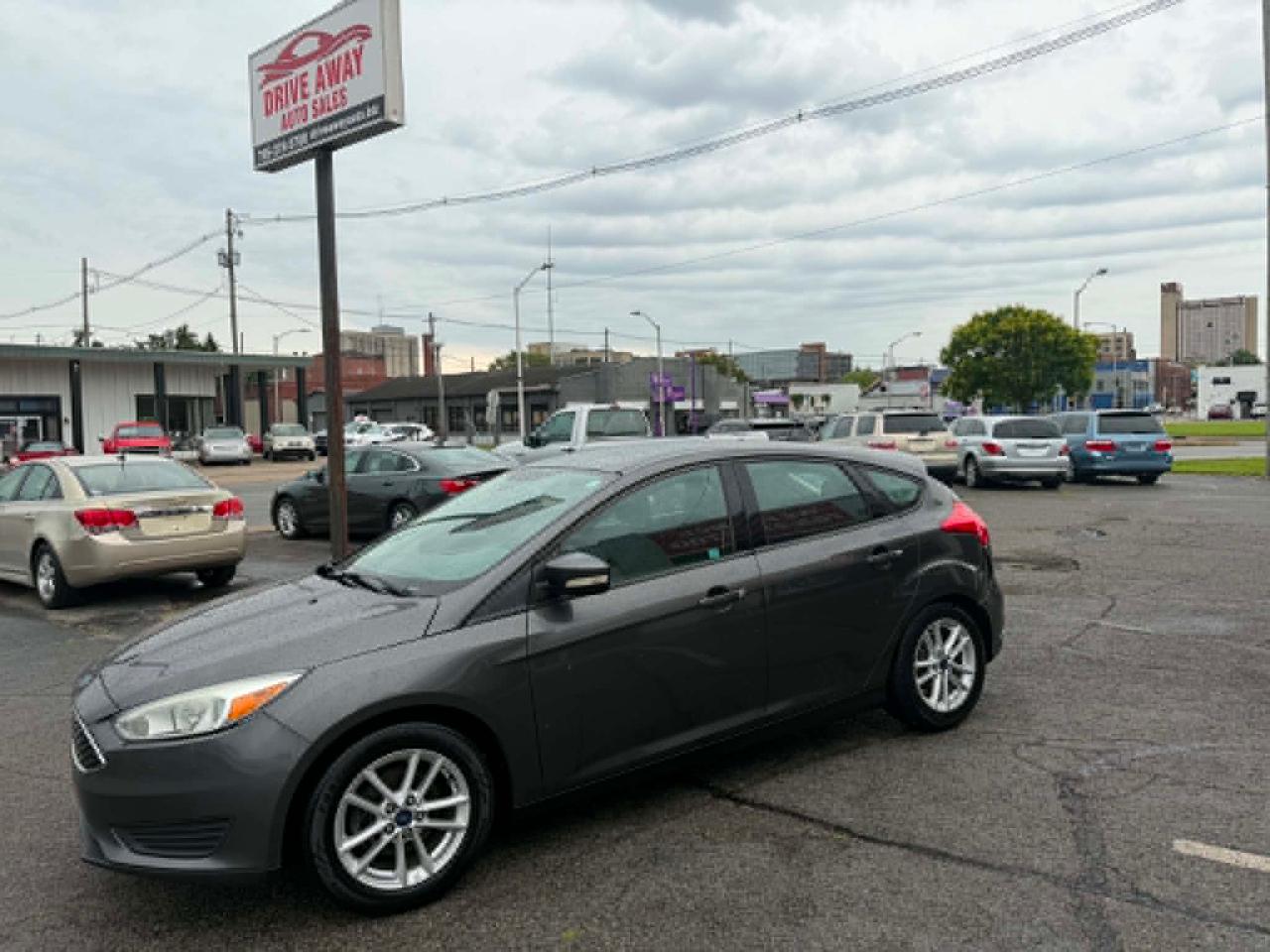Ford Focus SE Hatch 2015