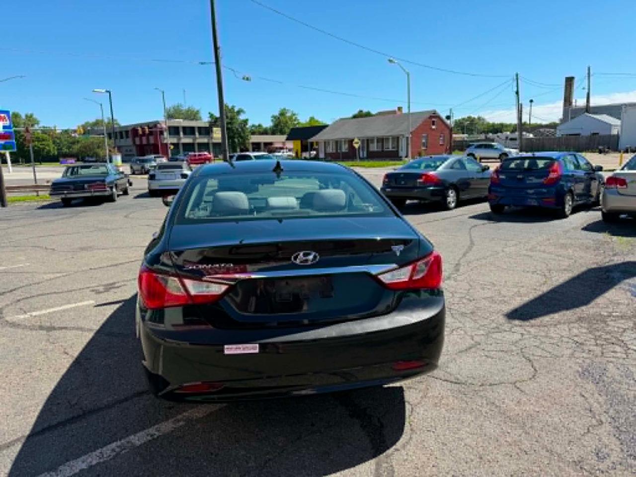 Hyundai Sonata GLS Auto 2011
