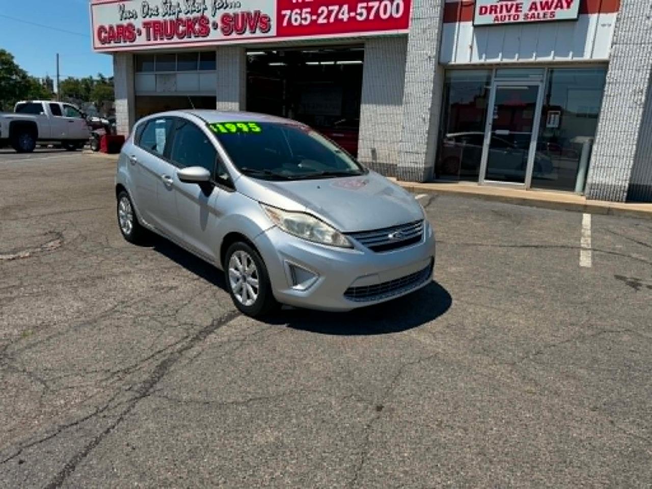 Ford Fiesta SE Hatchback 2011
