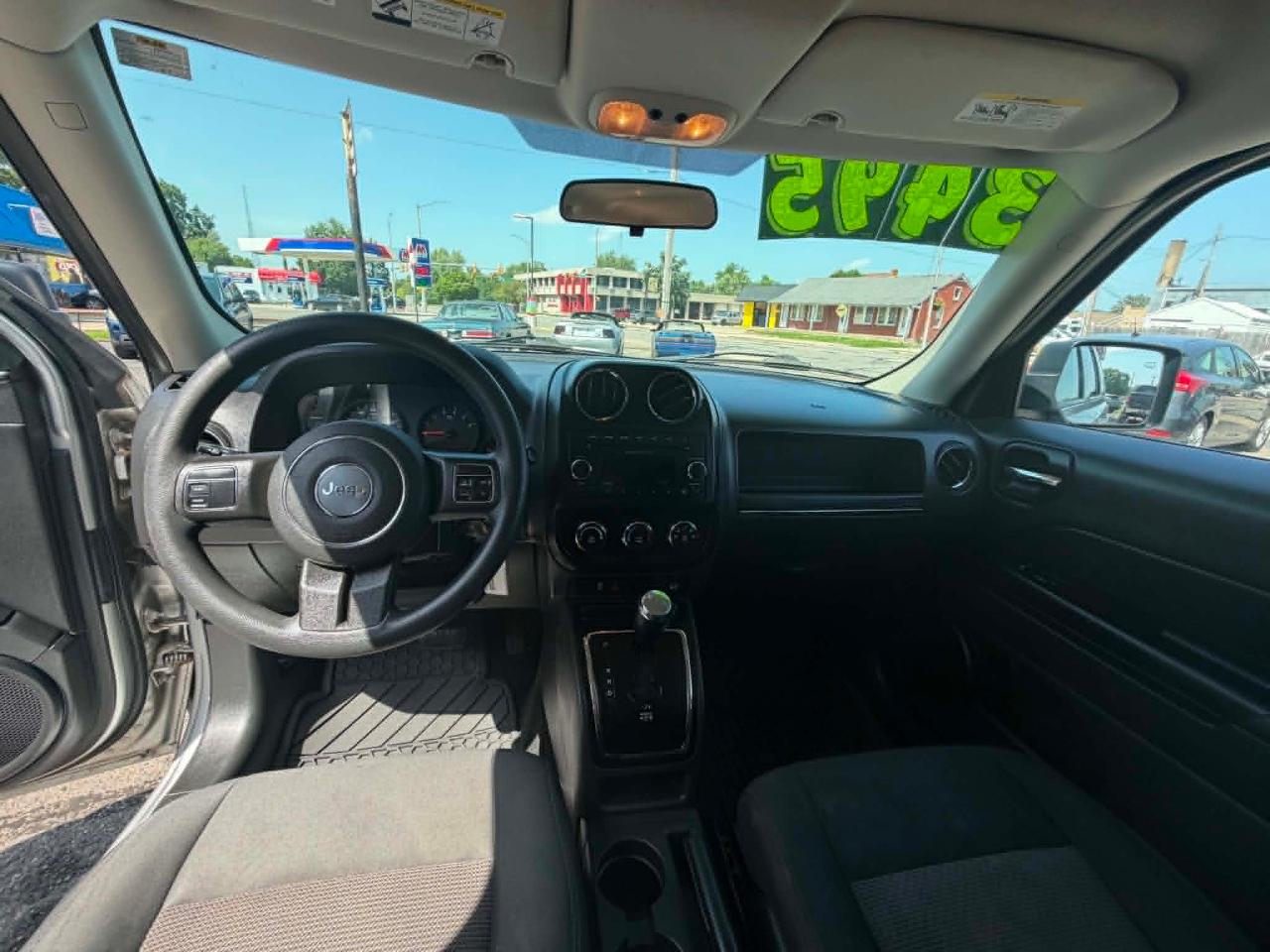 Jeep Patriot Sport 2WD 2013