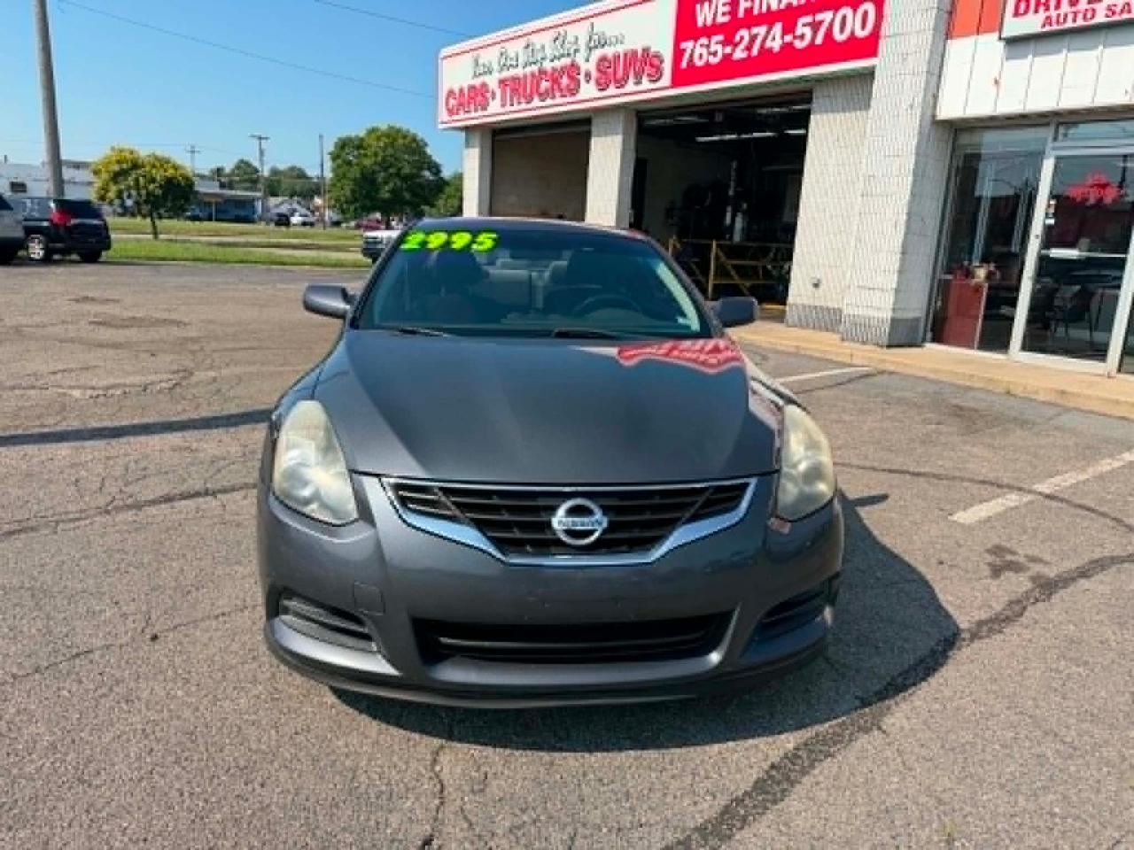 Nissan Altima 2.5 S CVT Coupe 2012