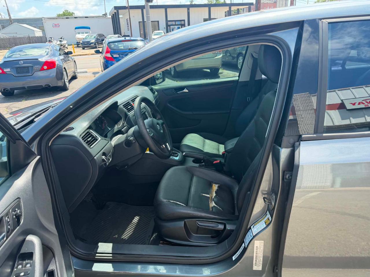 Volkswagen Jetta SE PZEV 2011