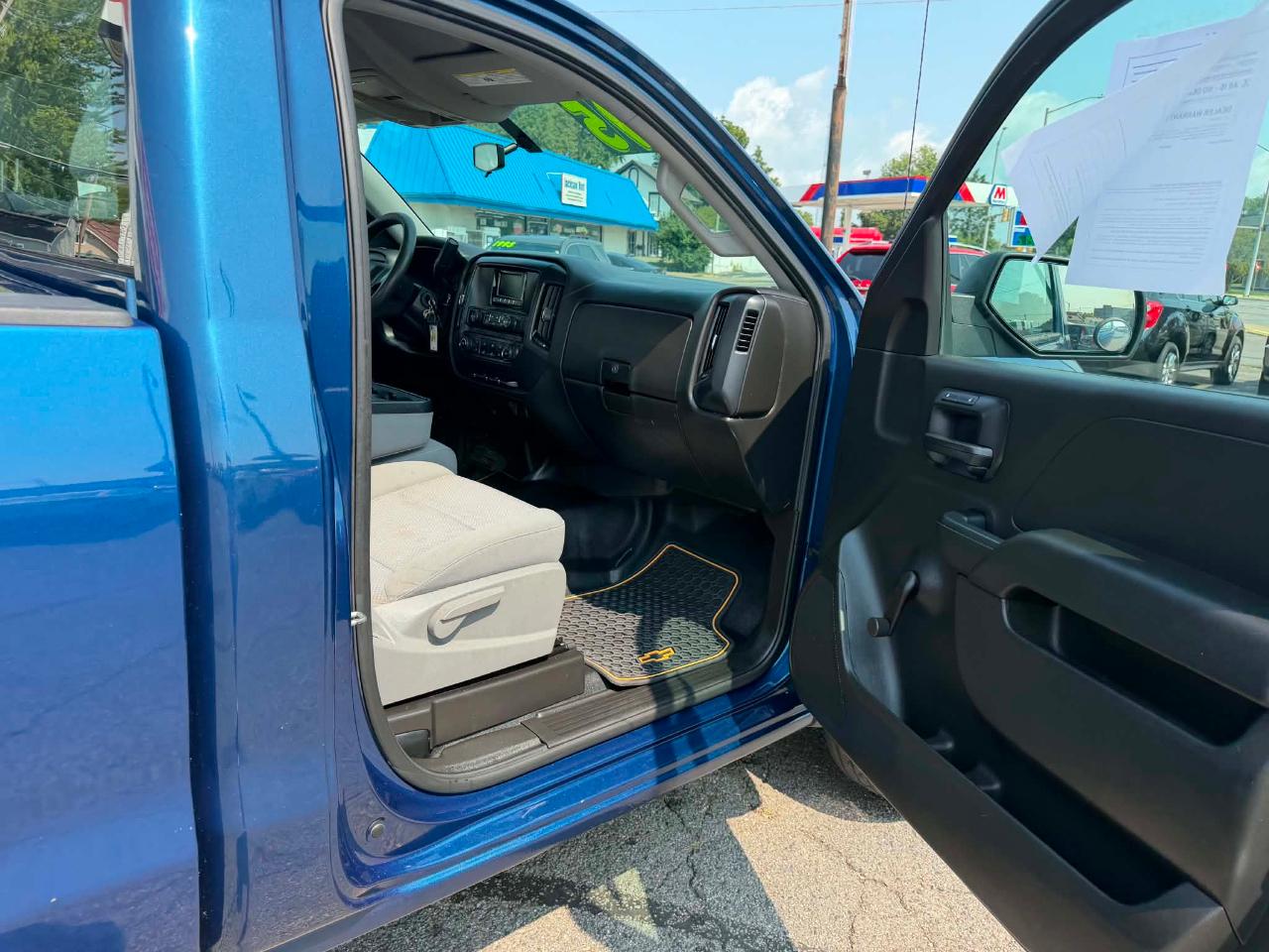 Chevrolet Silverado 1500 Work Truck Short Box 2WD 2015