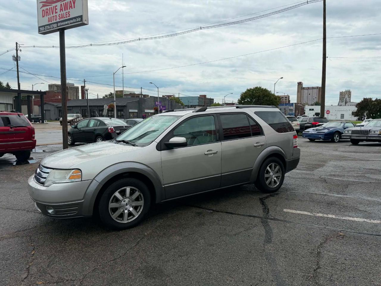 Ford Taurus X SEL AWD 2008