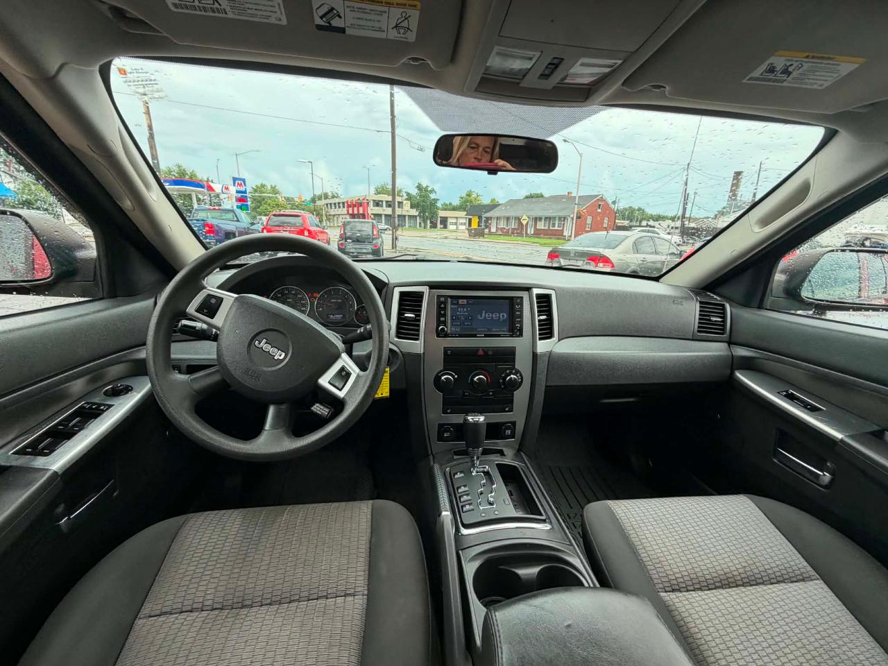 Jeep Grand Cherokee Laredo 4WD 2009