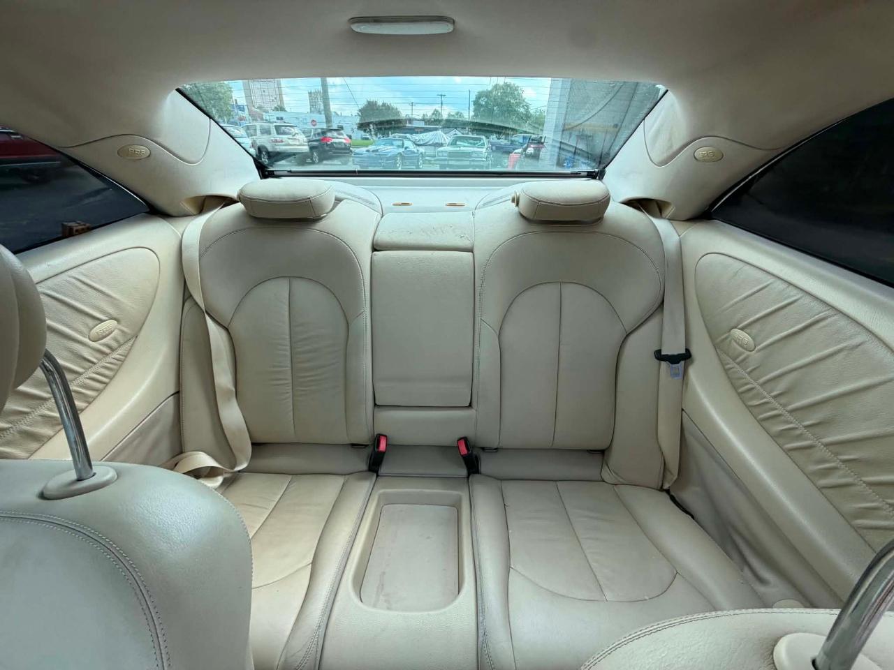 Mercedes-Benz CLK-Class CLK350 Coupe 2006