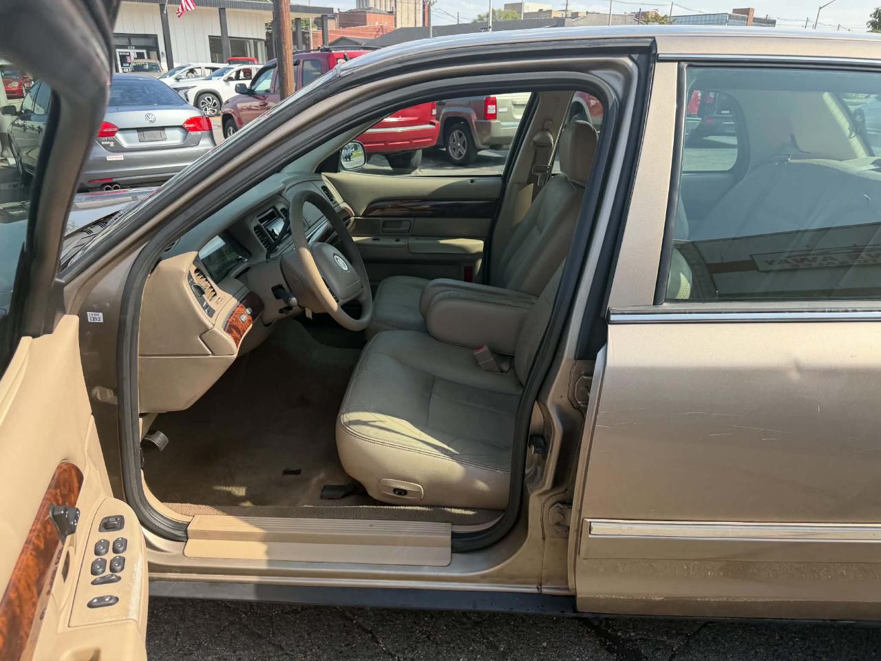 Mercury Grand Marquis GS 2004