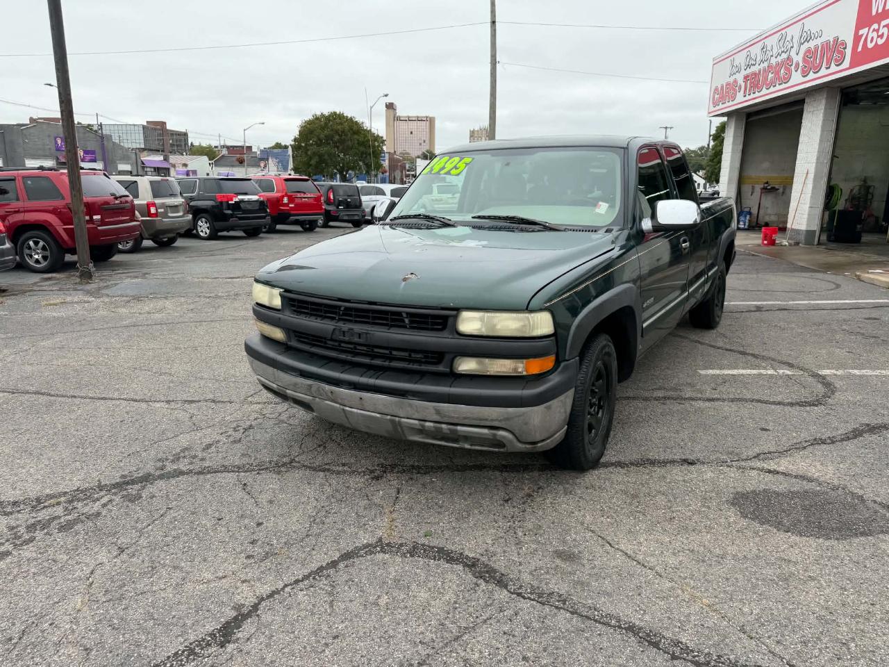 Chevrolet Silverado 1500 Ext. Cab Short Bed 2WD 2002