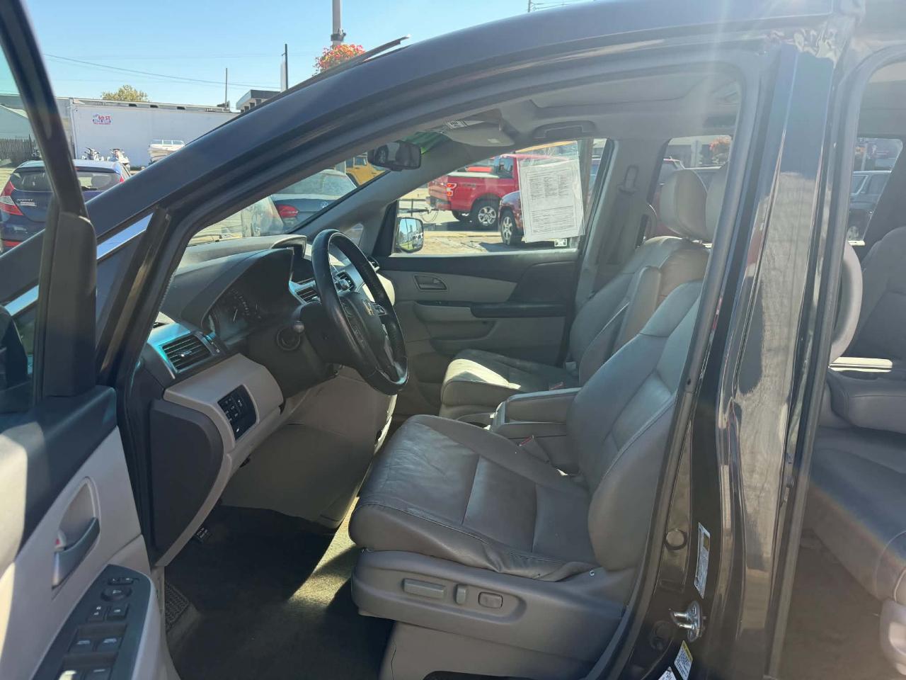 Honda Odyssey EX-L 2011