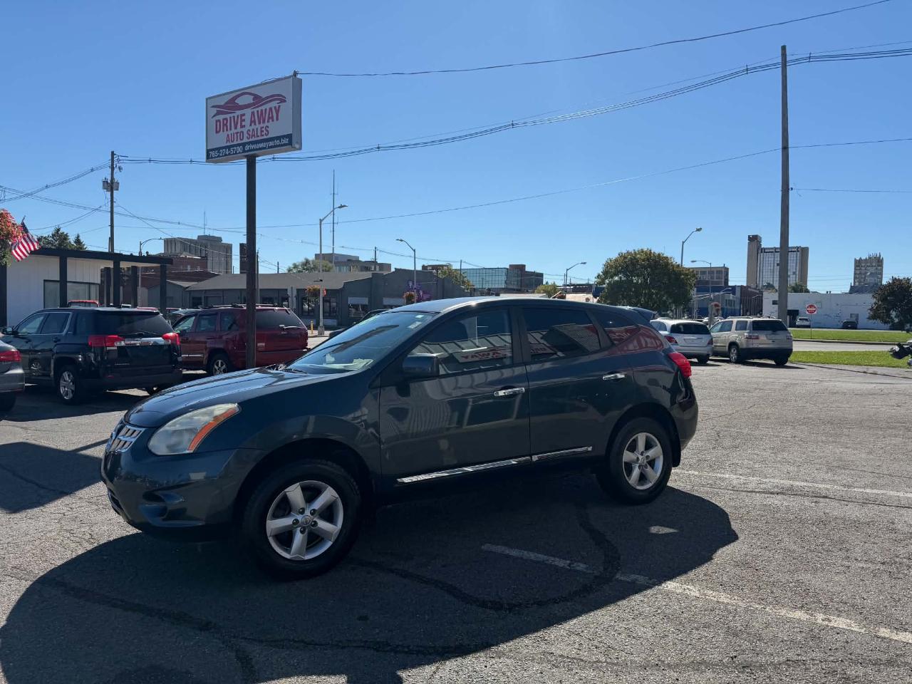 Nissan Rogue S AWD 2013