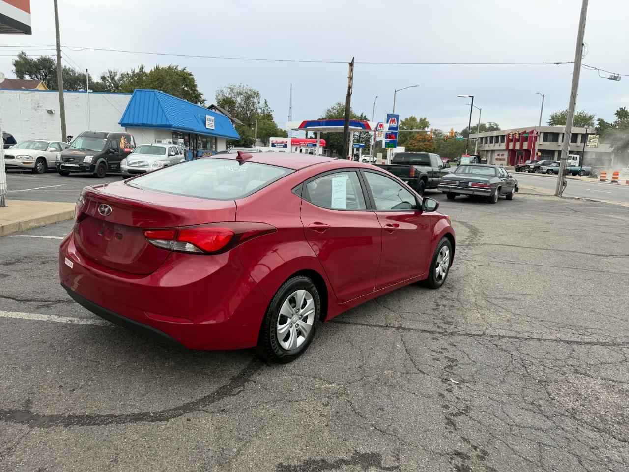 Hyundai Elantra SE 6AT 2016