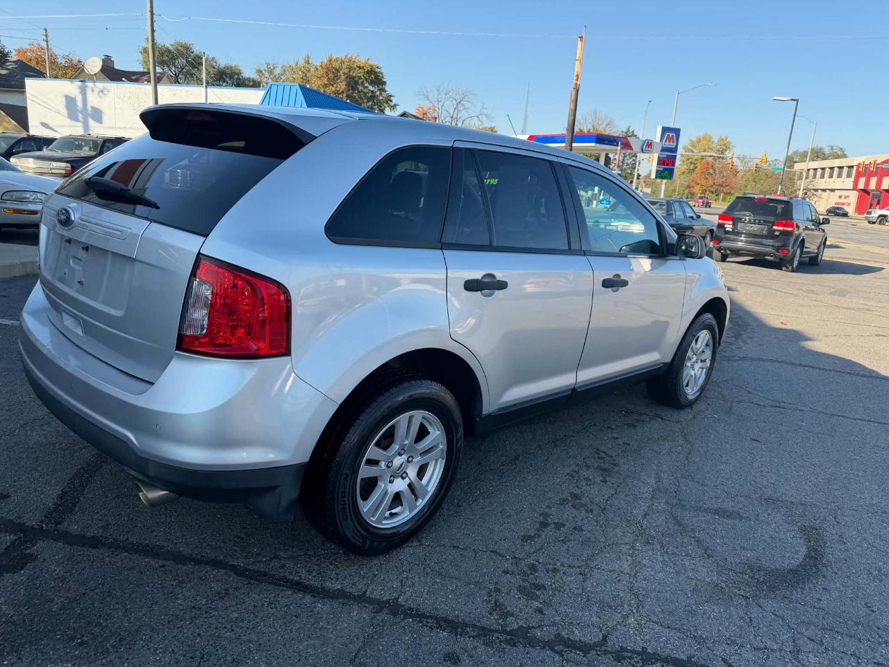Ford Edge SE FWD 2012