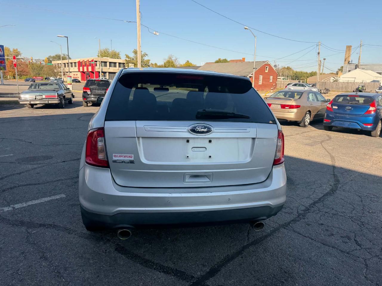 Ford Edge SE FWD 2012