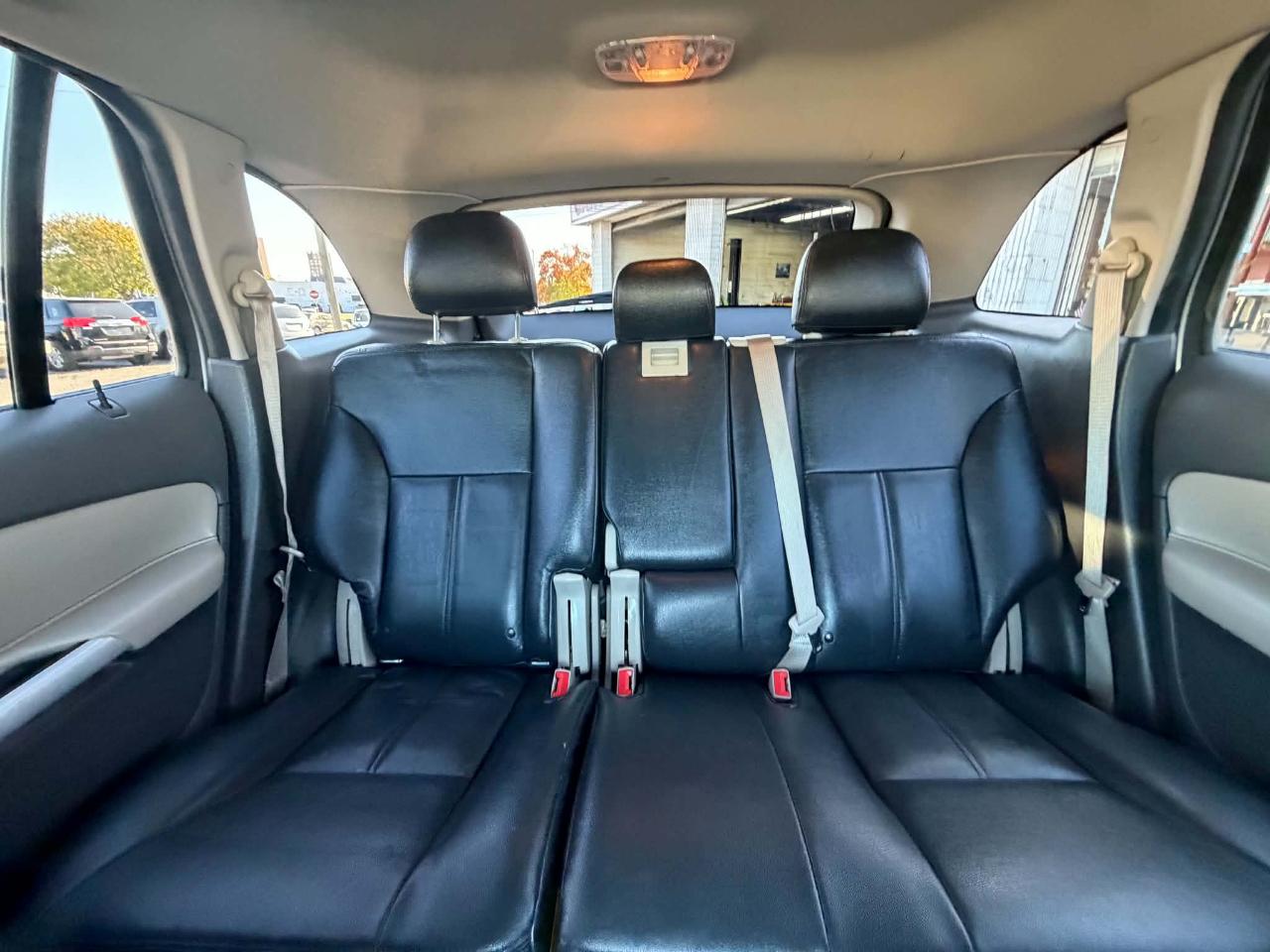 Ford Edge SE FWD 2012