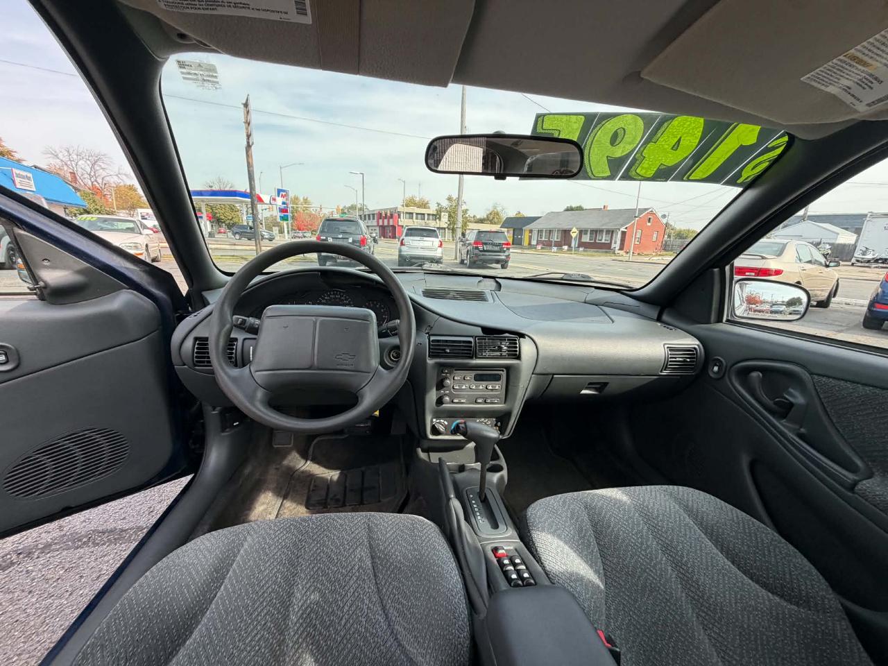 Chevrolet Cavalier LS Sedan 2002