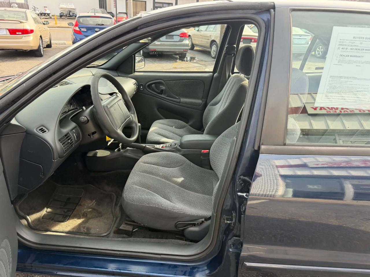 Chevrolet Cavalier LS Sedan 2002