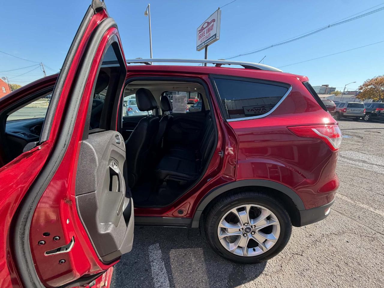Ford Escape Titanium 4WD 2015
