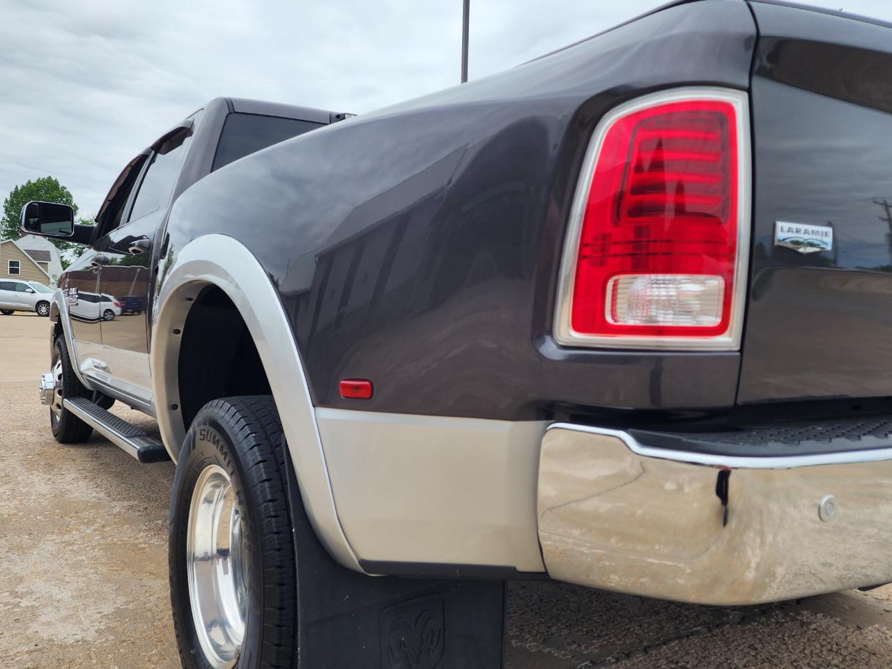 RAM 3500 Laramie Crew Cab LWB 4WD DRW 2016