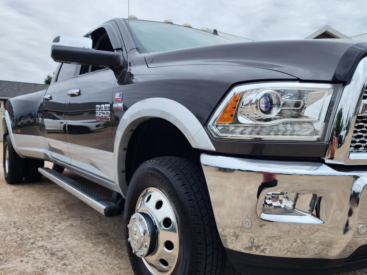 RAM 3500 Laramie Crew Cab LWB 4WD DRW 2016