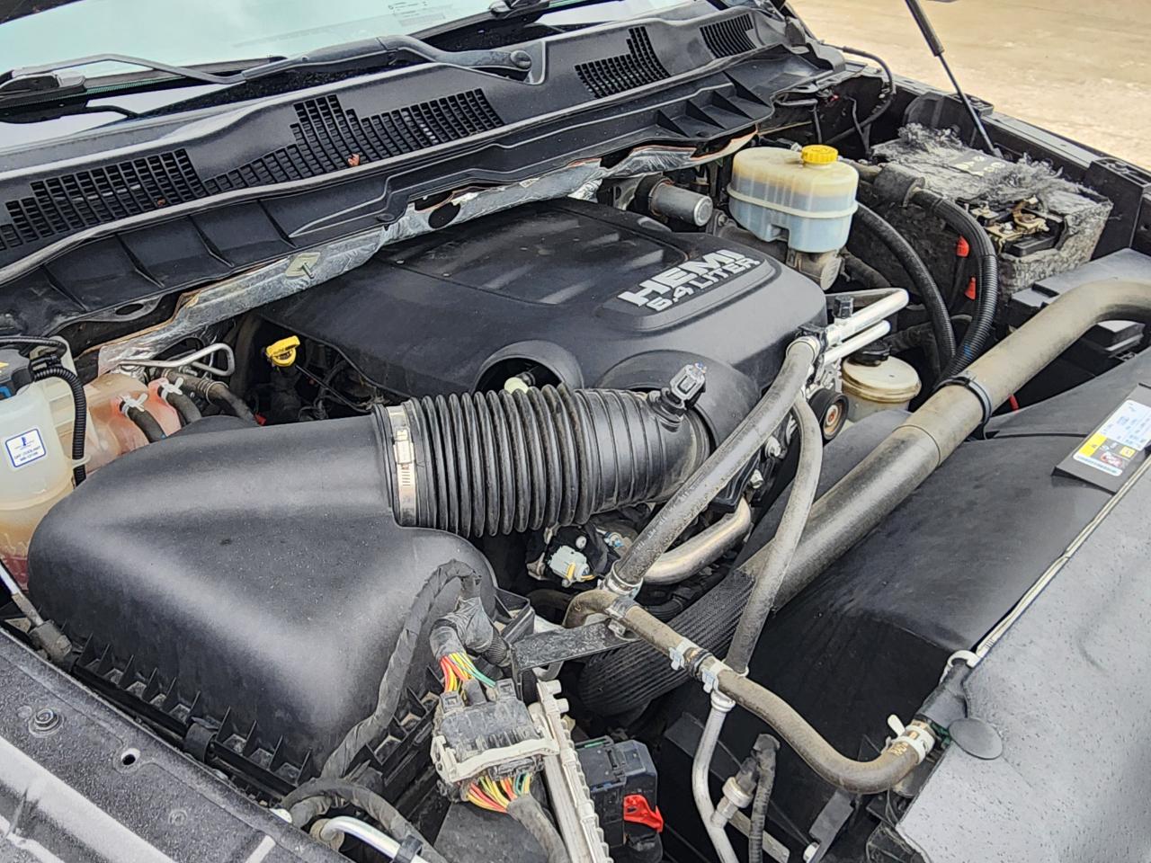RAM 3500 Laramie Crew Cab LWB 4WD DRW 2016