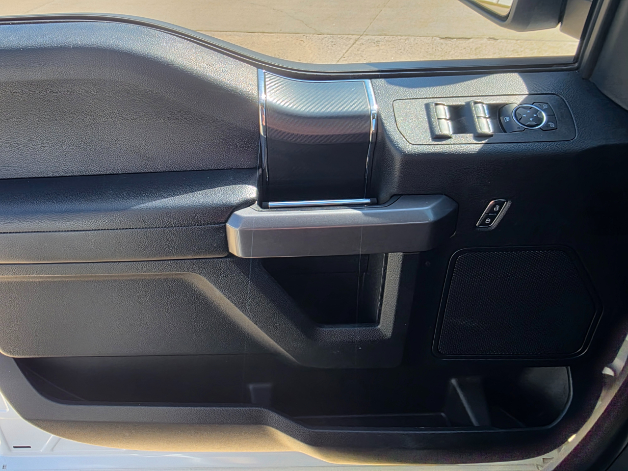 2020 Ford F-150 XLT photo 10