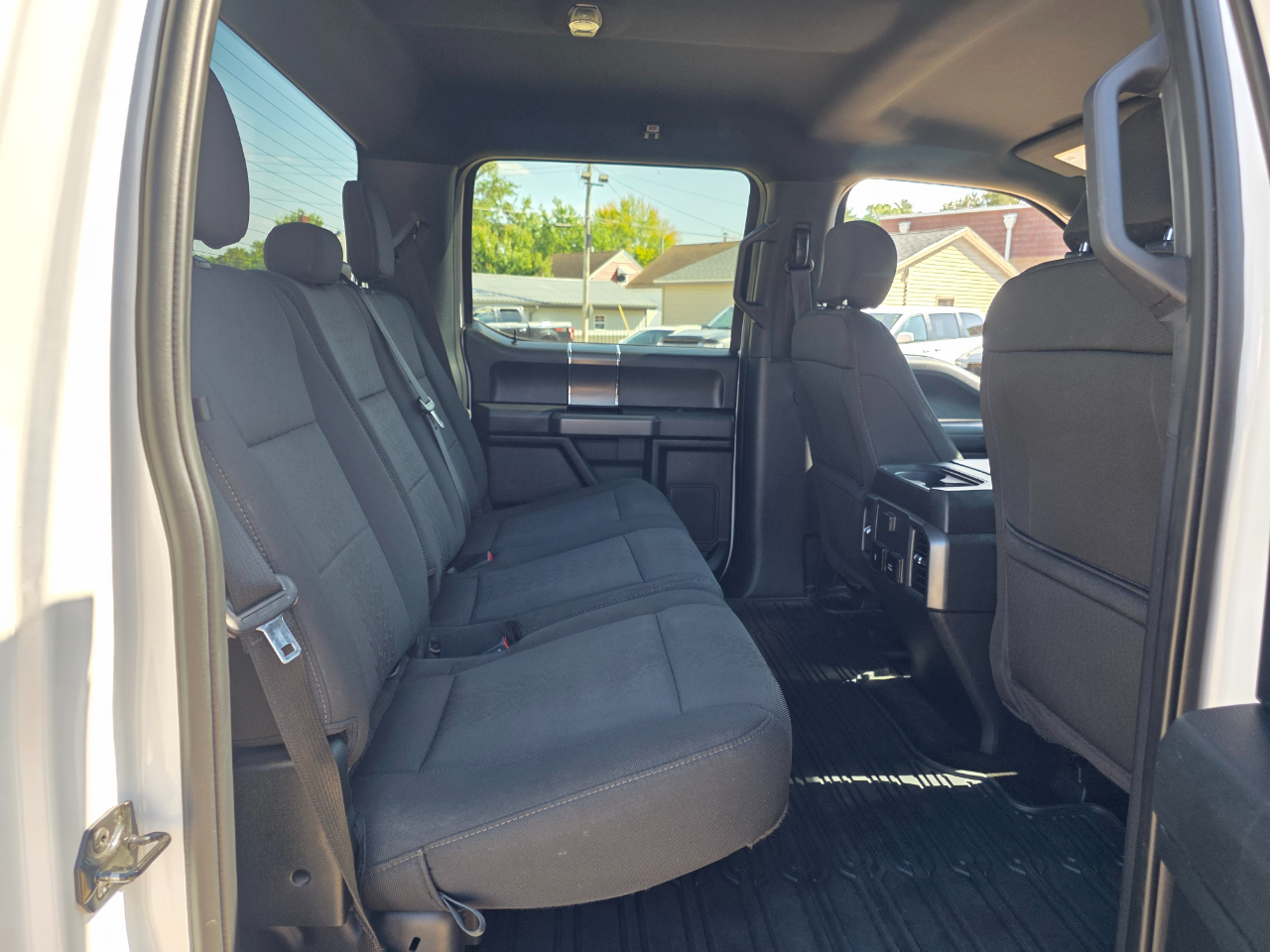 2020 Ford F-150 XLT photo 21