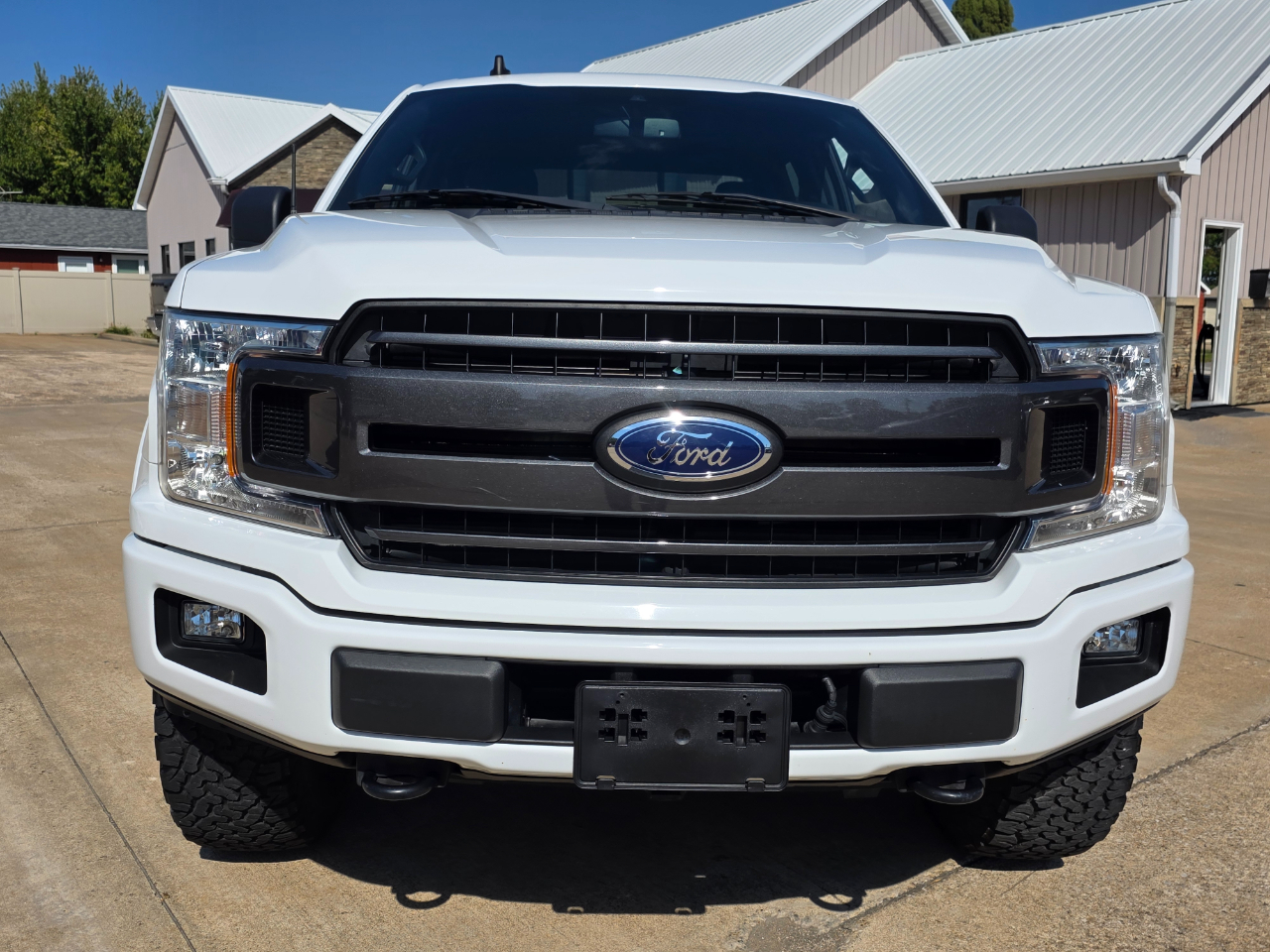 2020 Ford F-150 XLT photo 25