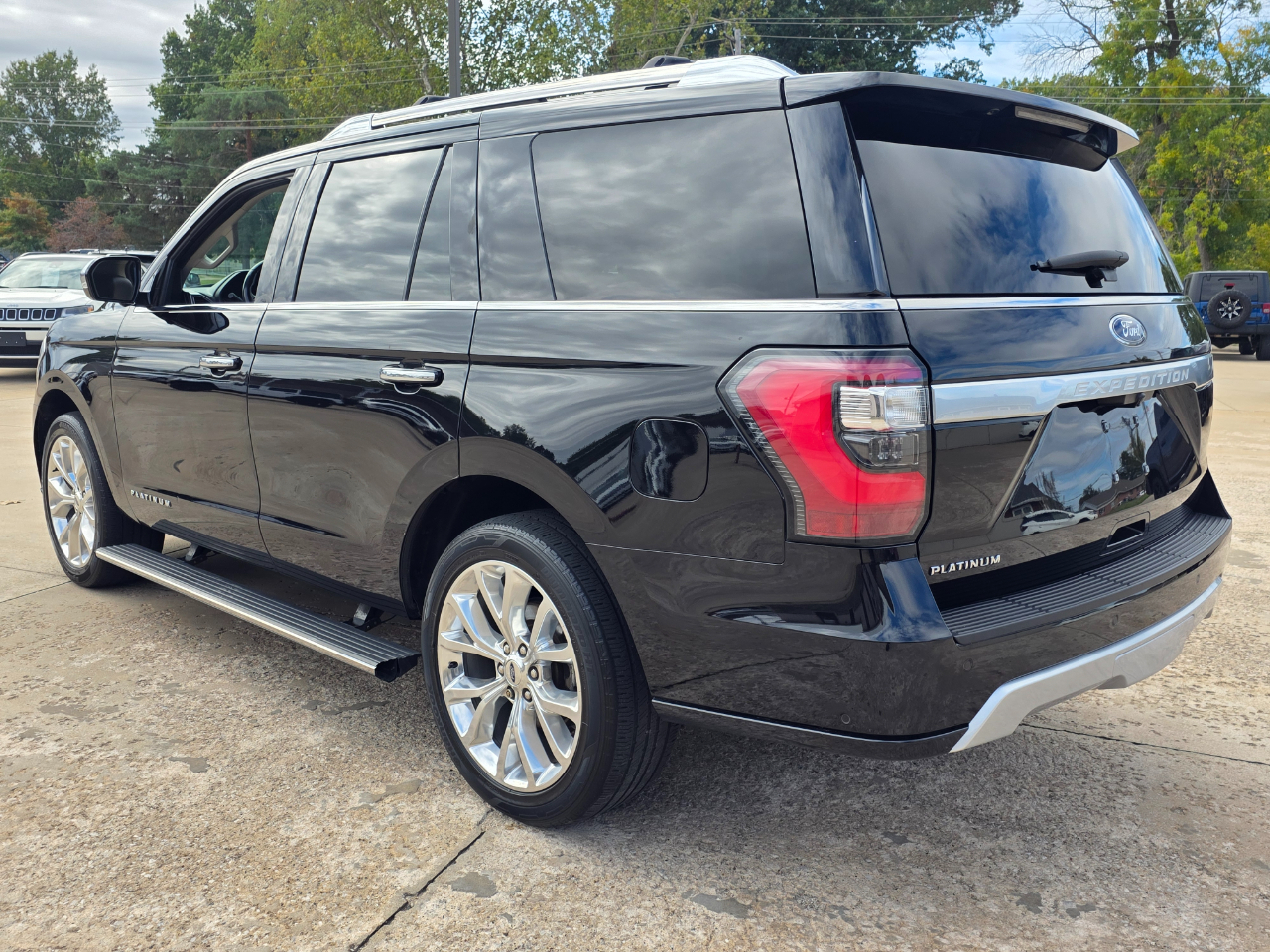 Ford Expedition Platinum 4WD 2019 Ford Expedition Platinum 4WD 2019