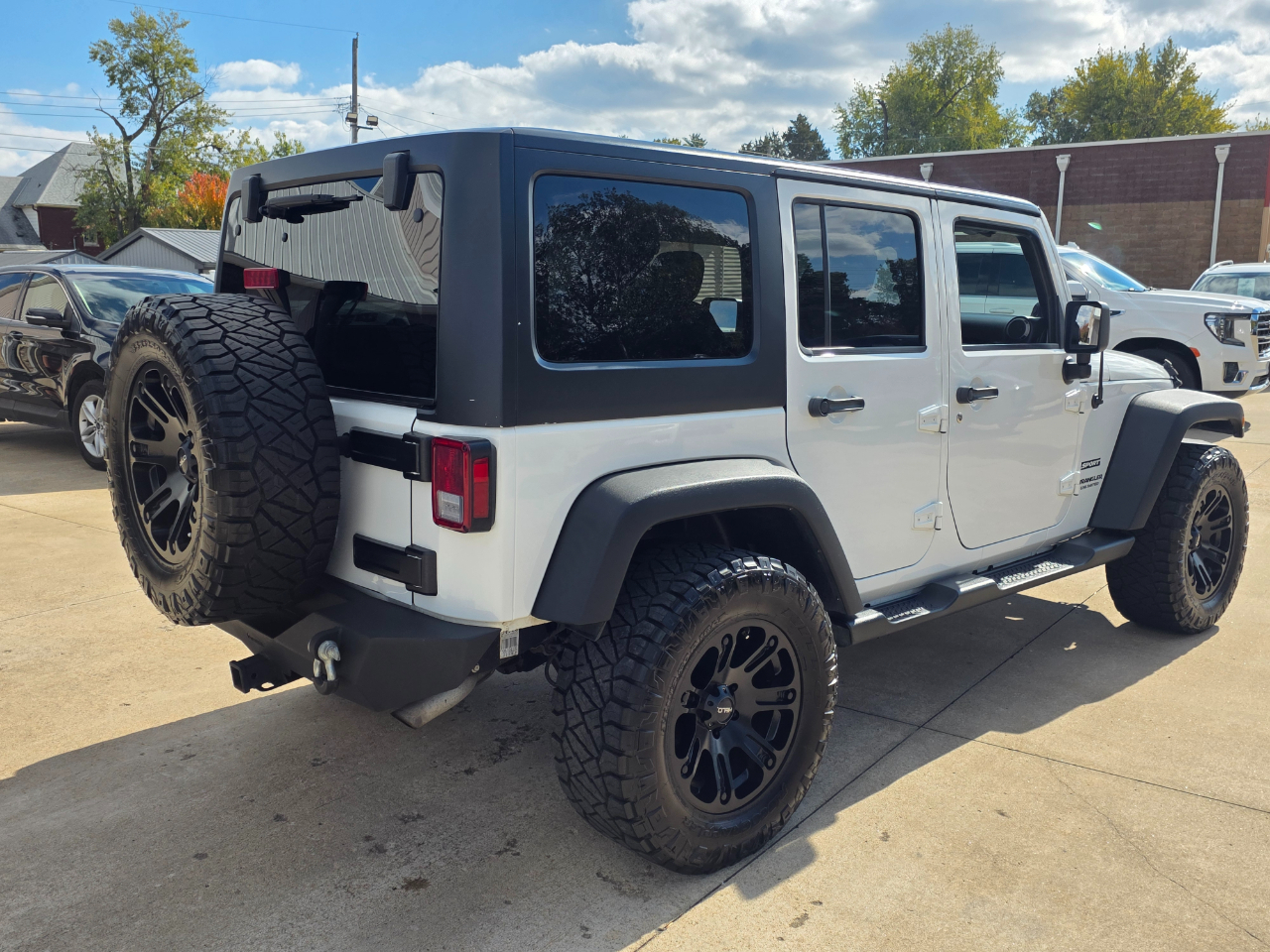 Jeep Wrangler Unlimited Sport 4WD 2014 Jeep Wrangler Unlimited Sport 4WD 2014