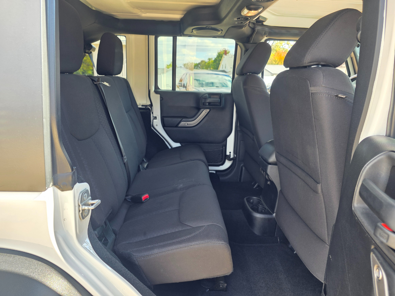 Jeep Wrangler Unlimited Sport 4WD 2014 Jeep Wrangler Unlimited Sport 4WD 2014