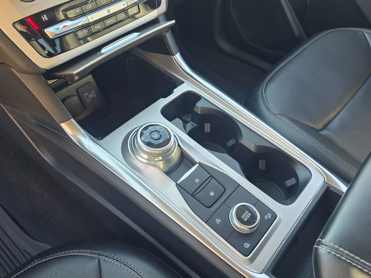 Ford Explorer XLT AWD 2020 Ford Explorer XLT AWD 2020