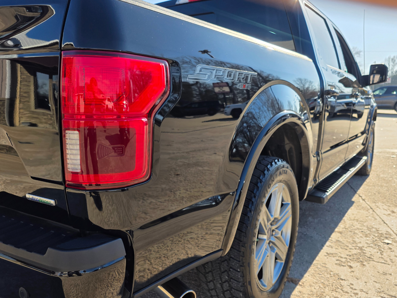 Ford F-150 Lariat SuperCrew 5.5-ft. Bed 4WD 2018