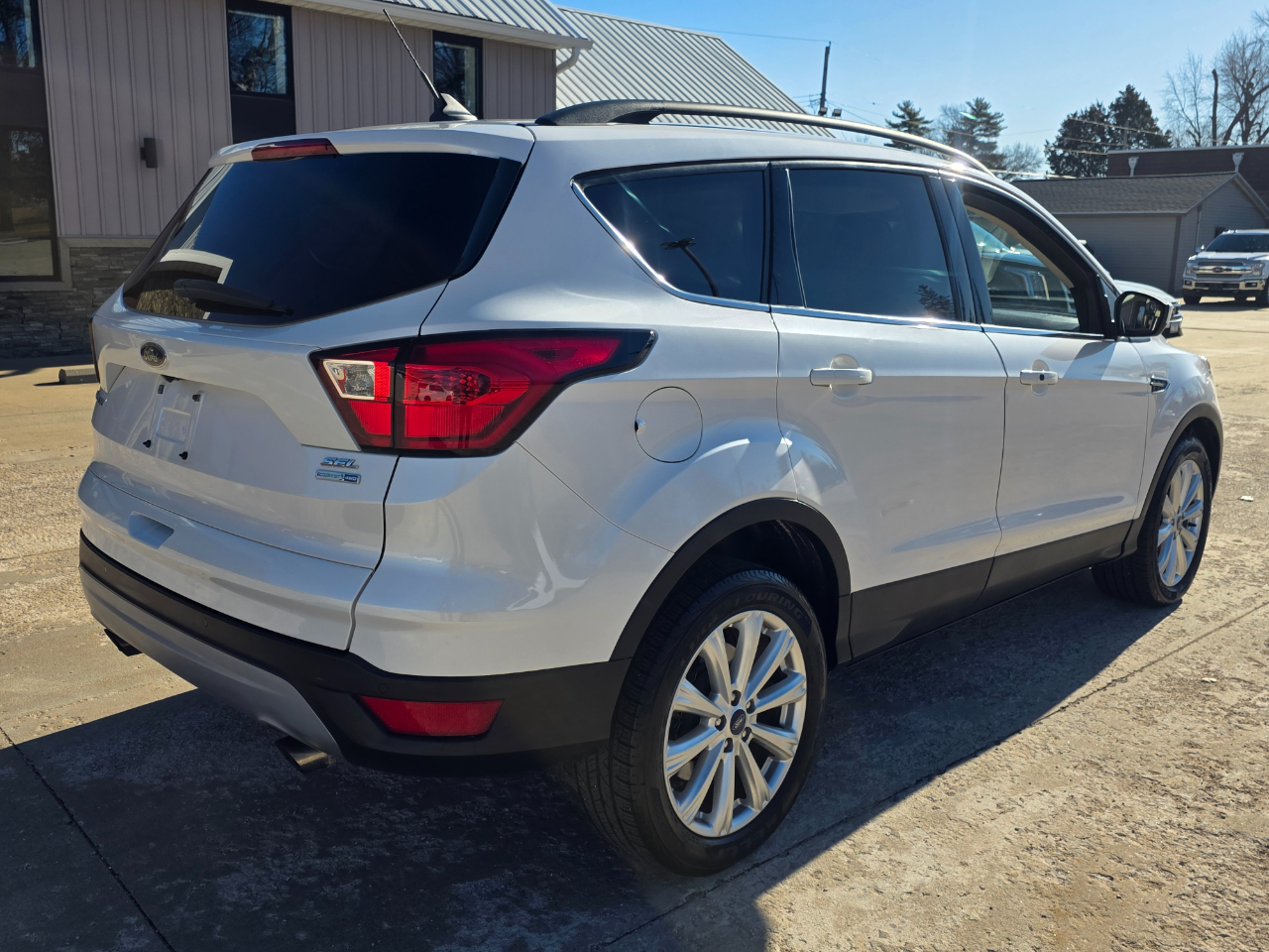 Ford Escape SEL 4WD 2019