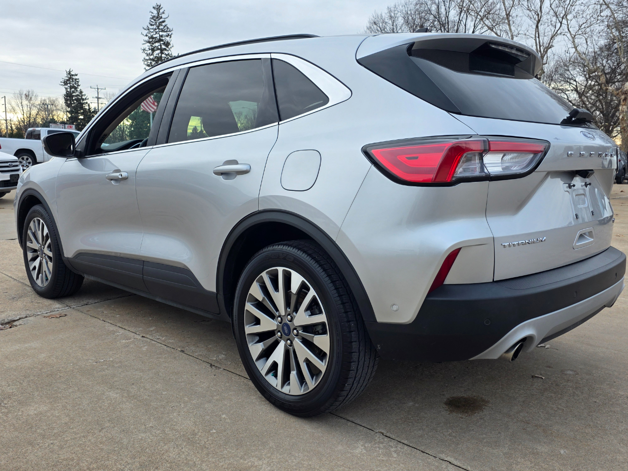 Ford Escape Hybrid Titanium AWD 2020