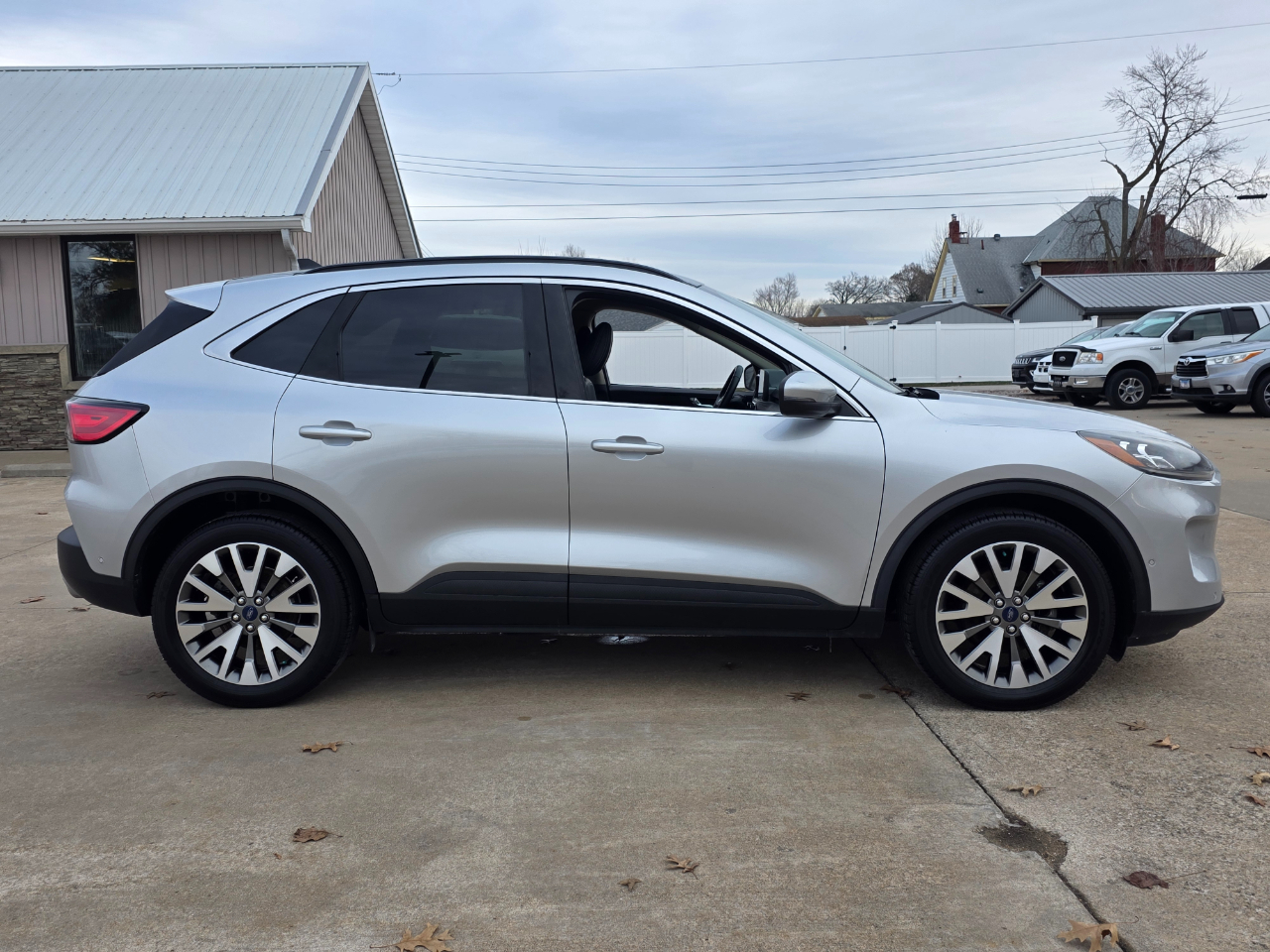 Ford Escape Hybrid Titanium AWD 2020