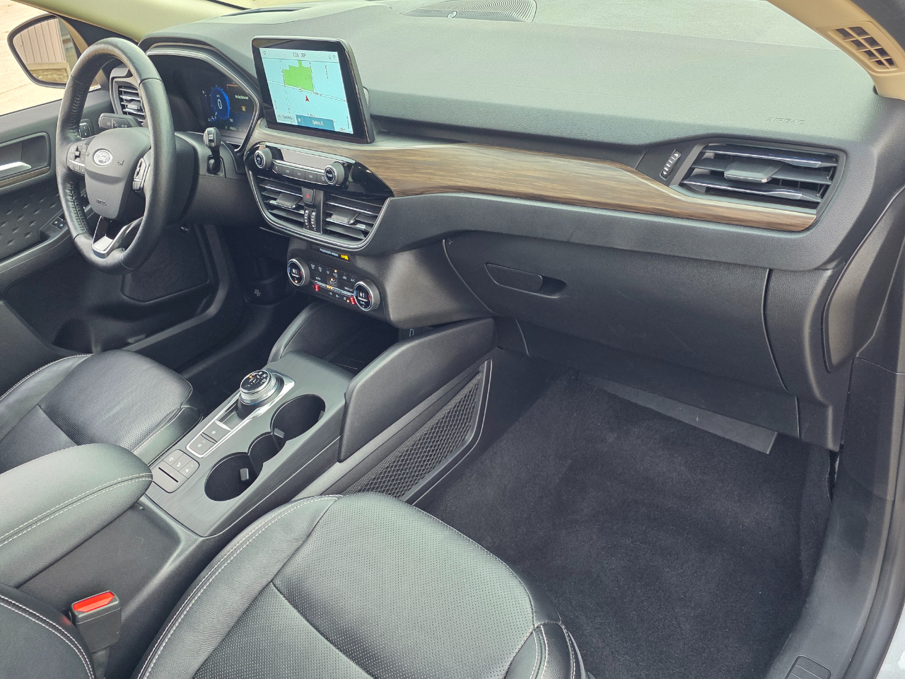 Ford Escape Hybrid Titanium AWD 2020