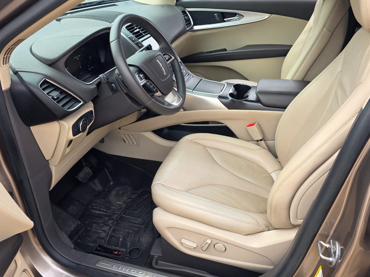 Lincoln Nautilus Base 2020