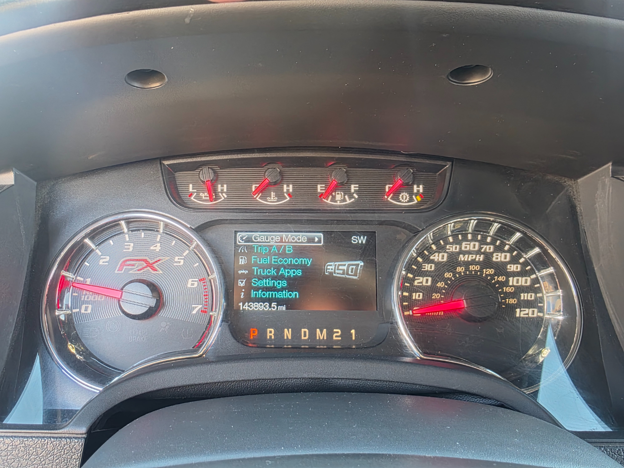 Ford F-150 FX4 SuperCrew 5.5-ft. Bed 4WD 2014