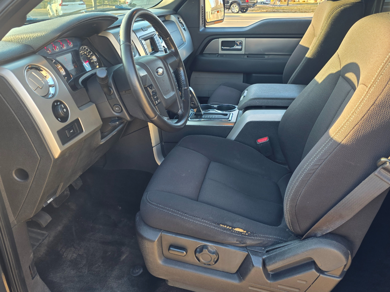 Ford F-150 FX4 SuperCrew 5.5-ft. Bed 4WD 2014