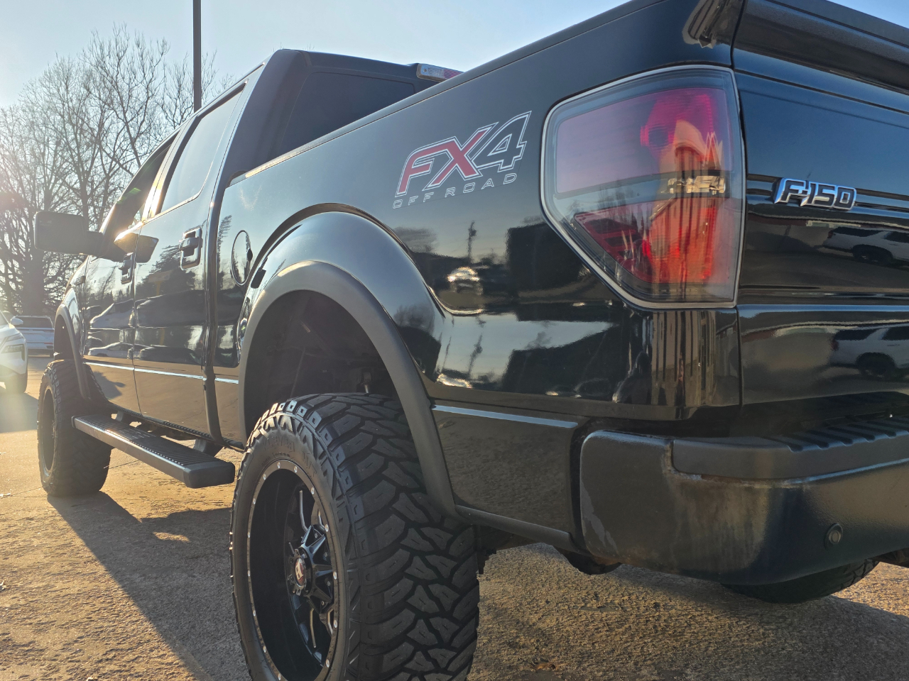 Ford F-150 FX4 SuperCrew 5.5-ft. Bed 4WD 2014